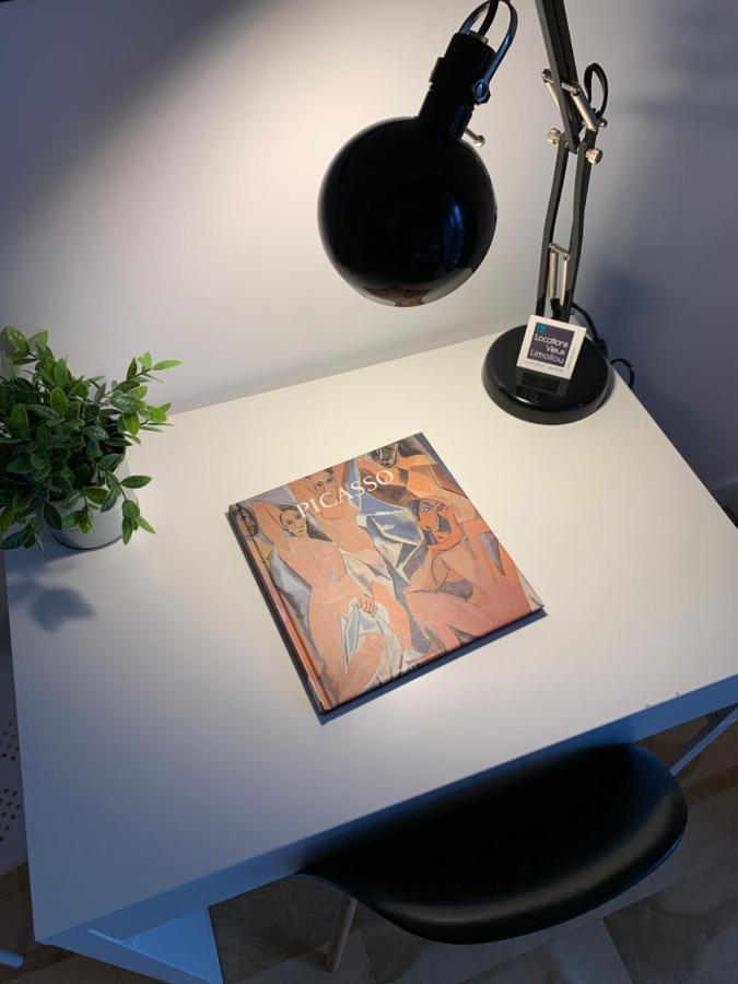 Le Studio Picasso "Parking Inclus" Québec Esterno foto
